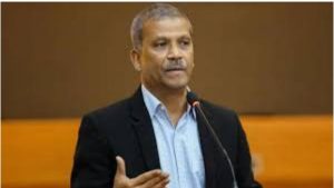 উপদেষ্টা আসিফ নজরুল